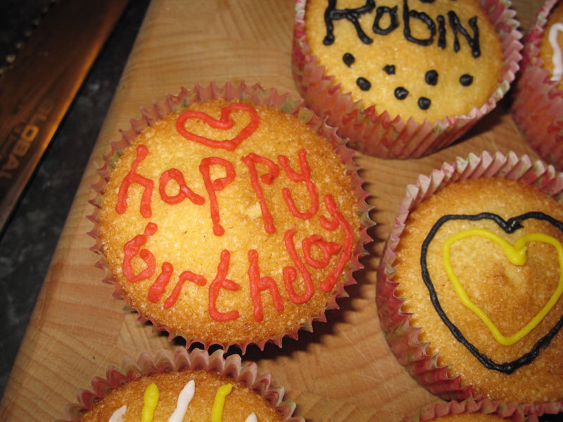 happy birthday cupcake