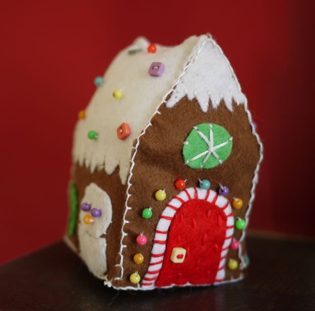felt gingerbread house