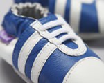 sporty trainers