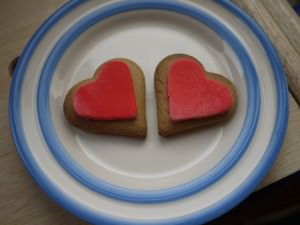 heart shaped biscuits heart shaped biscuits