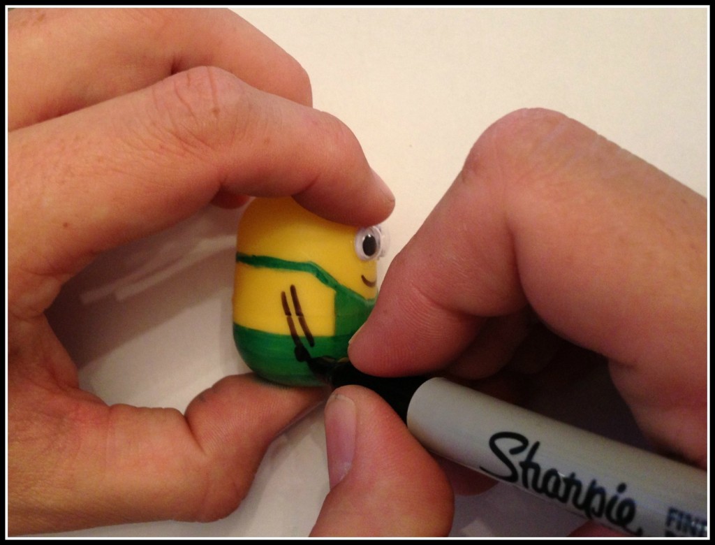 Kinder surprise minion (2)