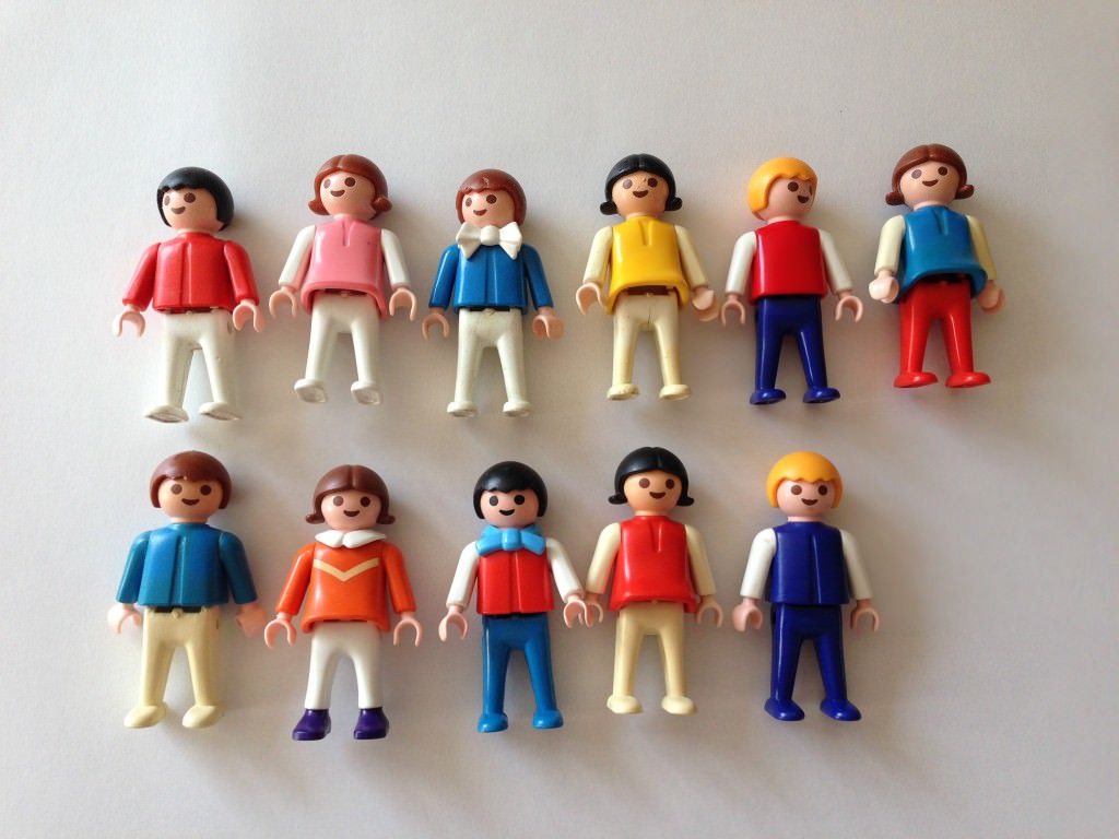 vintage playmobil figures - holly be tells