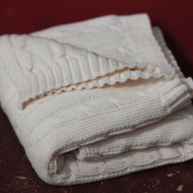 cable-knit-blanket