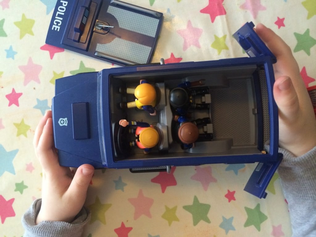 Playmobil police truck