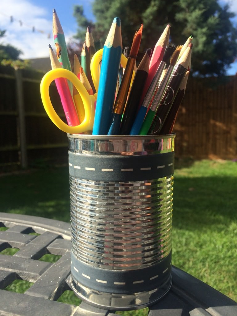 DIY pencil holder - holly be tells