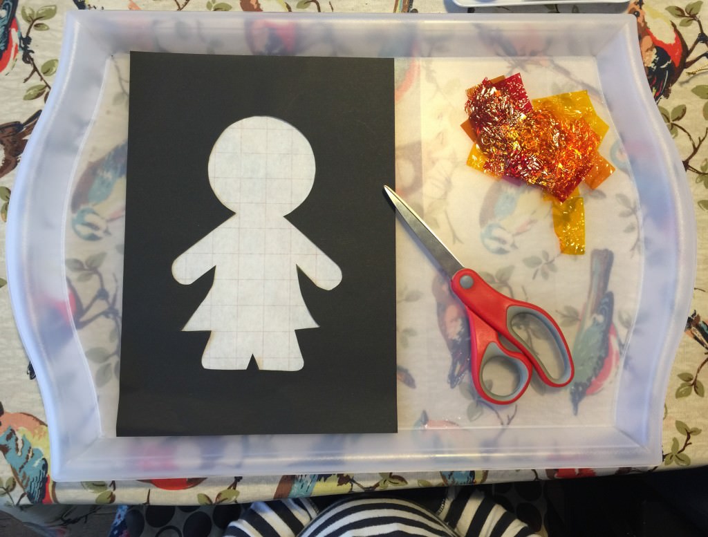 Gingerbread men sun catchers tutorial
