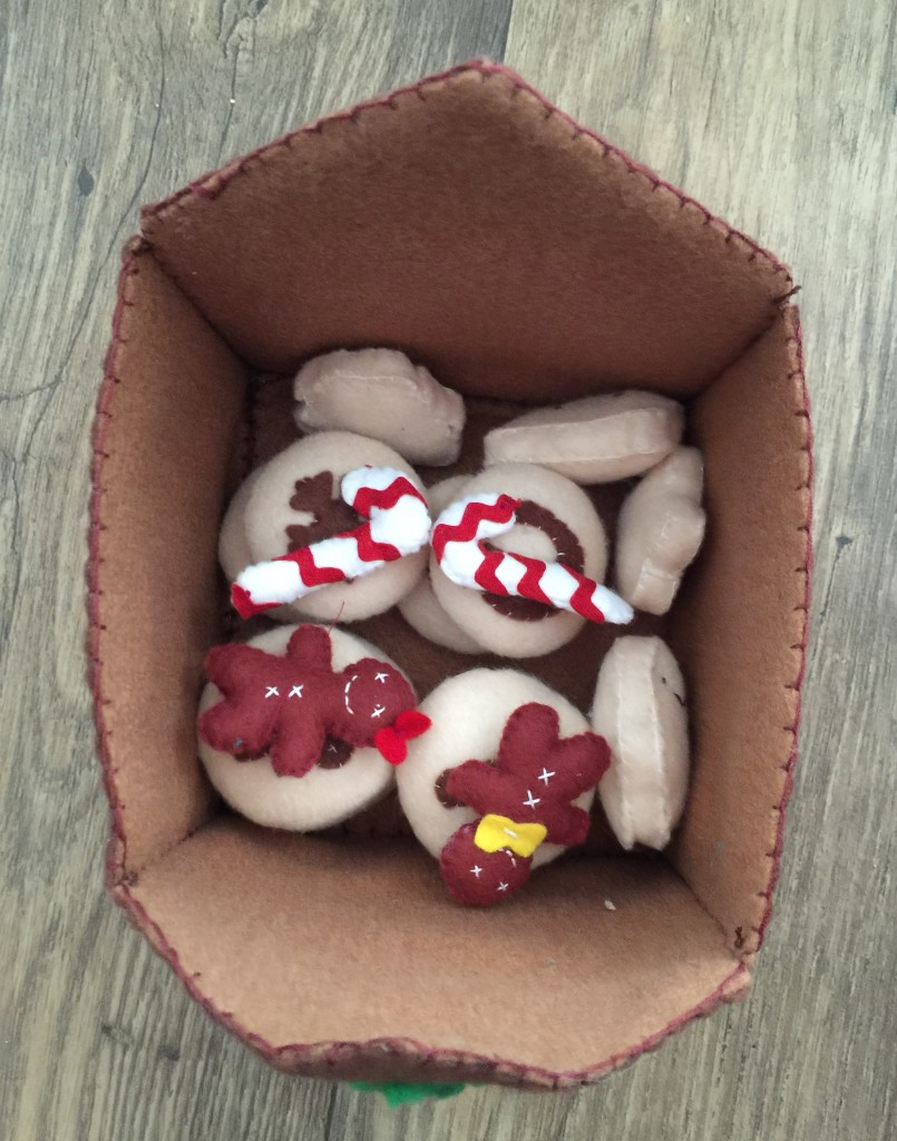 felt gingerbread kit