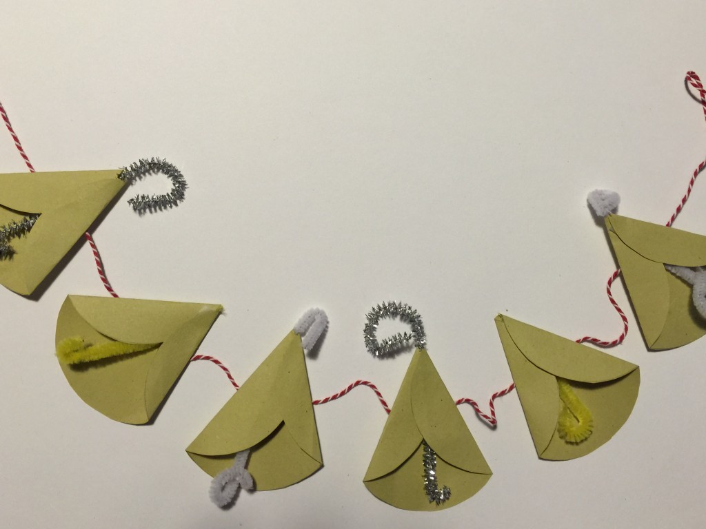 paper bell garland