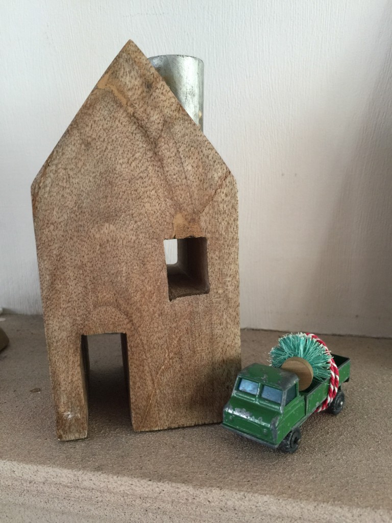 Scandi house candle block