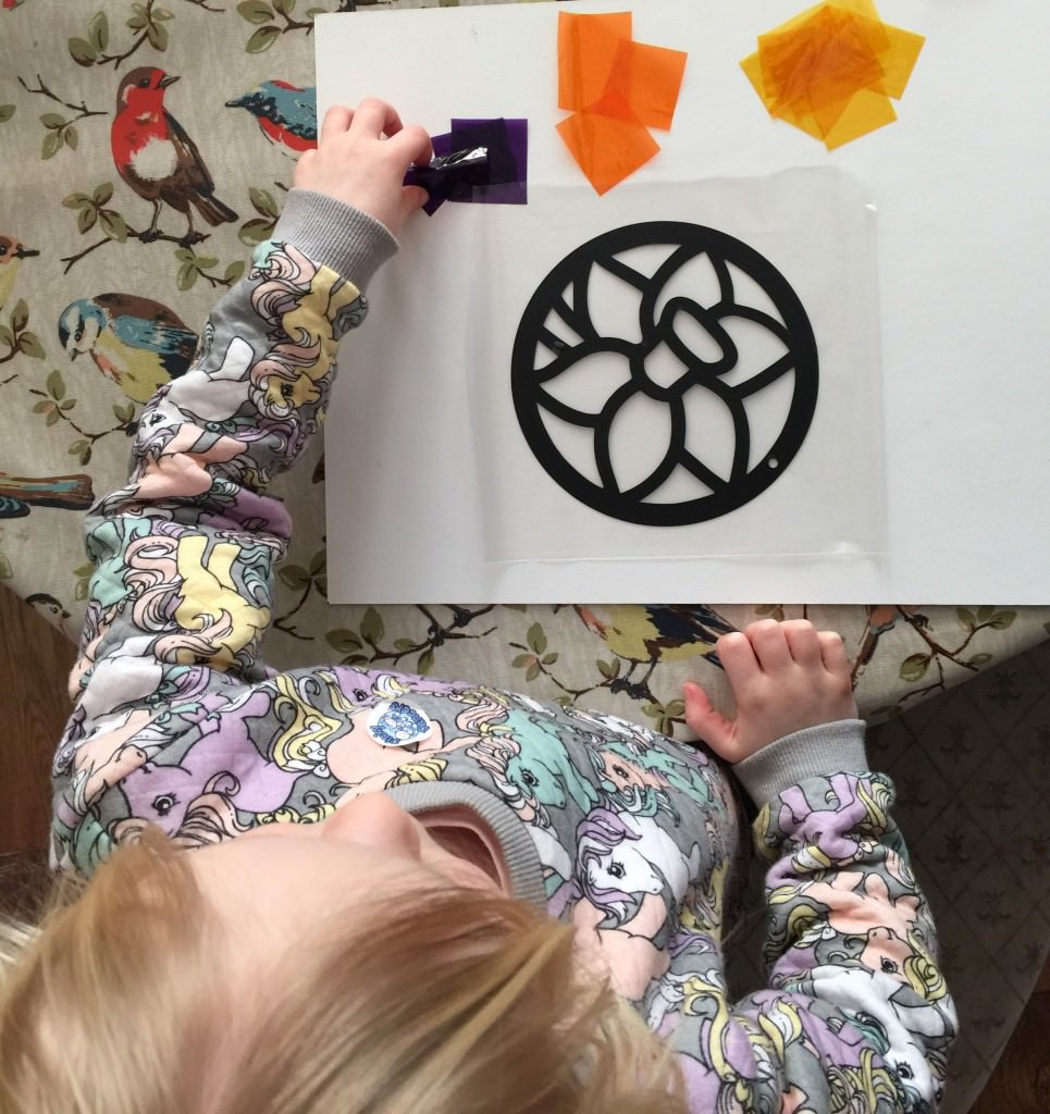 daffodil sun catcher