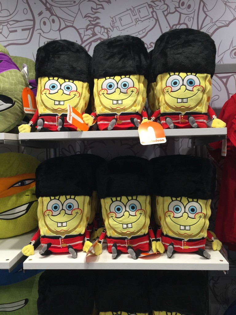 Beefeater Sponge Bob at the Nickelodeon Store London - holly be tells