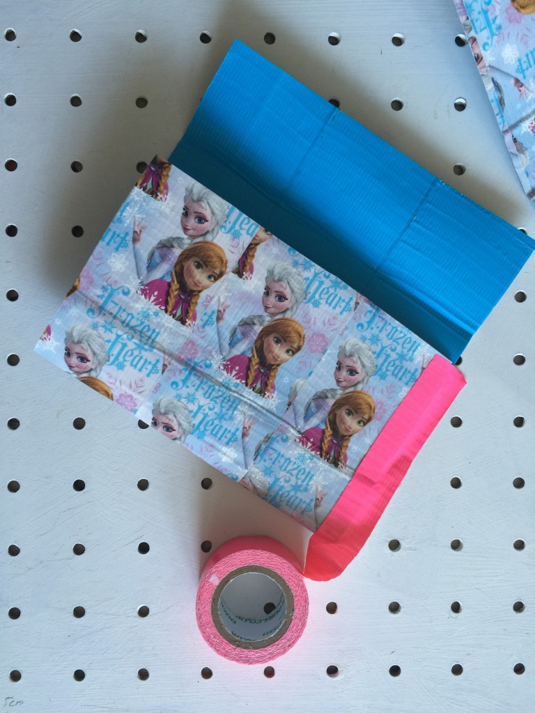 Duck Tape pocket money wallet