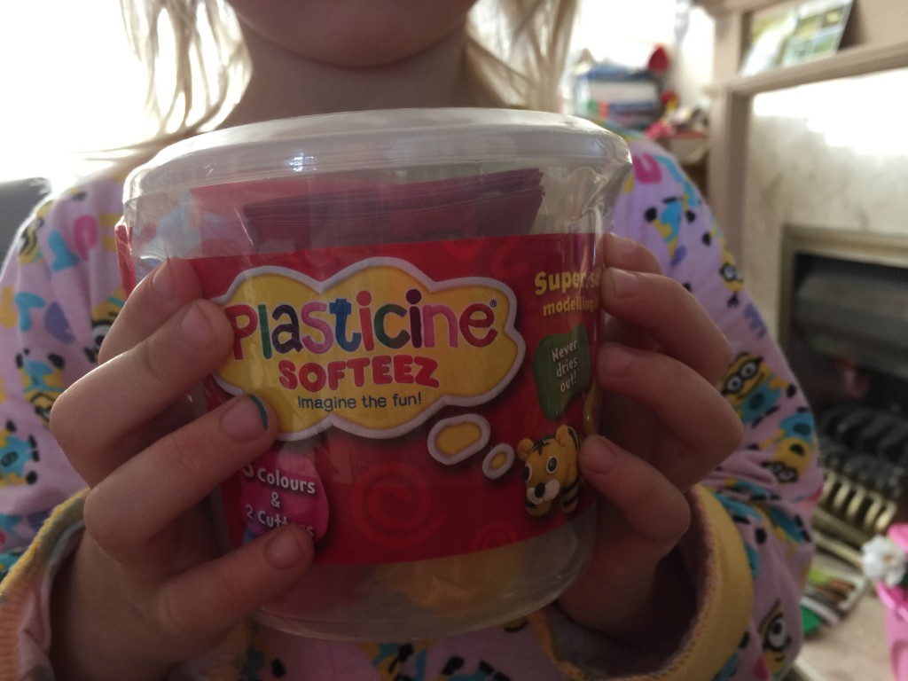 Plasticine Softeez Tub of Fun
