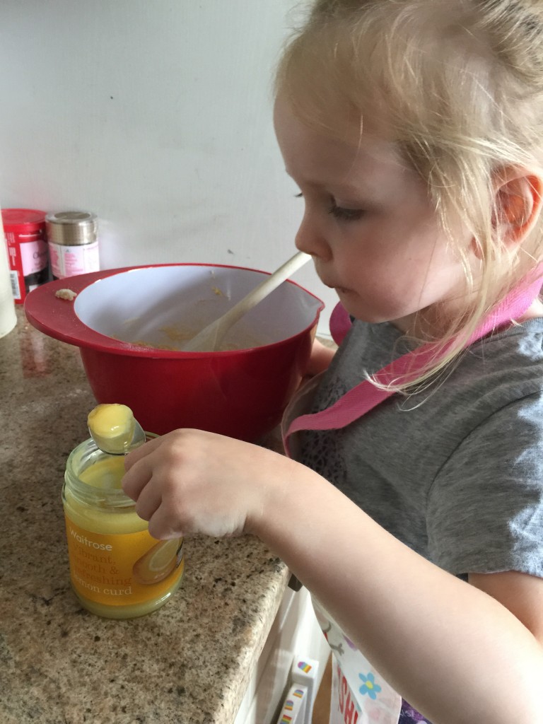 Easy Lemon Cupcakes
