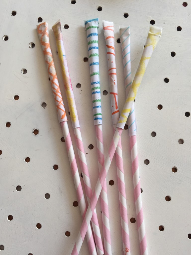 How to make straw rockets