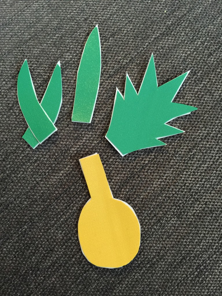 Mollie Makes Sparkly Fruit Brooches