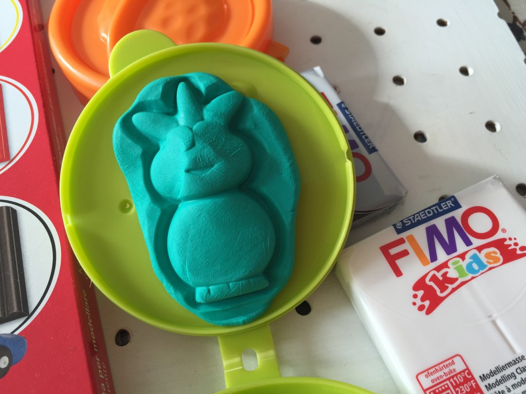 Make and create with FIMO kids moulds