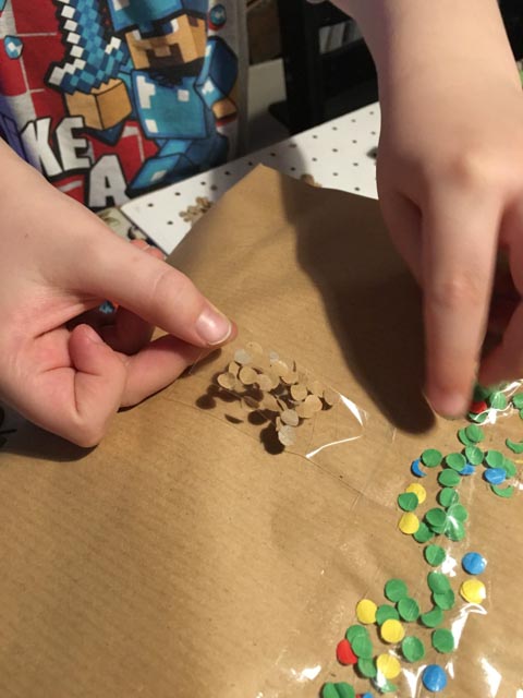 How to make confetti tape