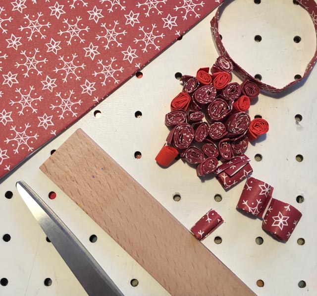 coiled paper hearts