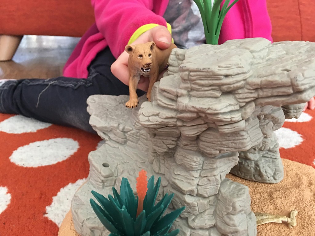 Schleich Lion Cave Set
