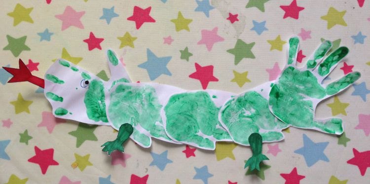 hand print dragon craft actiivty