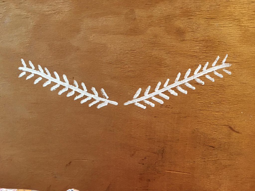decorating with Annie Sloan stencil
